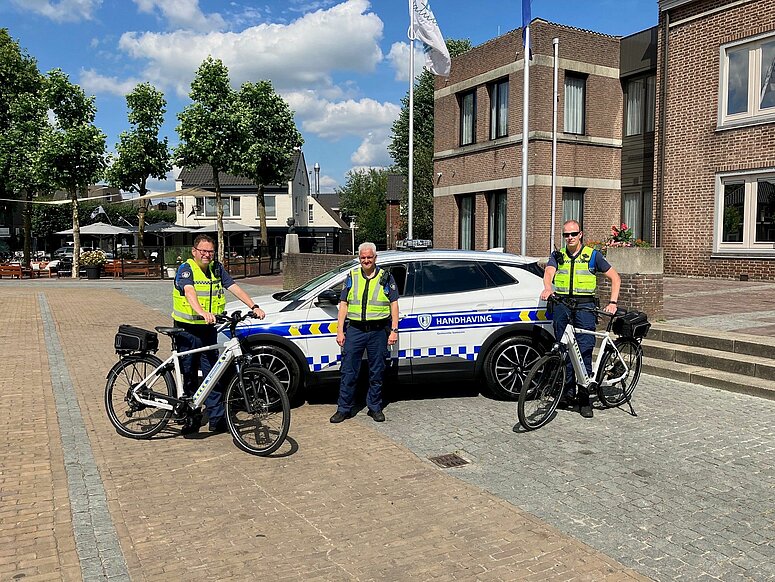 Boa's en nieuwe auto en fietsen